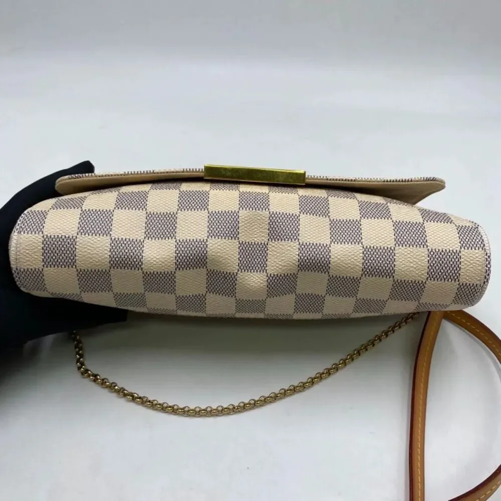 Louis Vuitton Women Pre-Loved Bag Very Good Condition